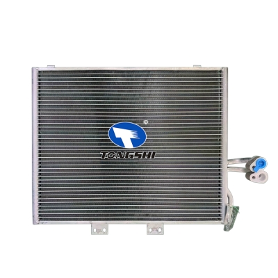 适用于 Jeep 牧马人 00-06 冷凝器