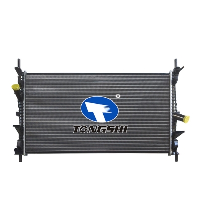 适用于  途睿欧 TOURNEO CUSTOM Bus 2.2 TDCi MT   散热器
