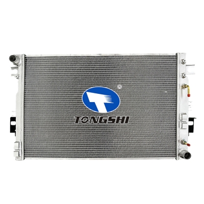 适用于  纳瓦拉 NAVARA/NP300 2015 AT  散热器